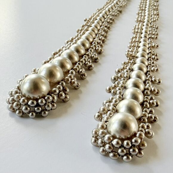 Vintage French Art Deco Glass Faux Pearl Lariat Necklace Circa 1920s-1930s. - Picture 15 of 16